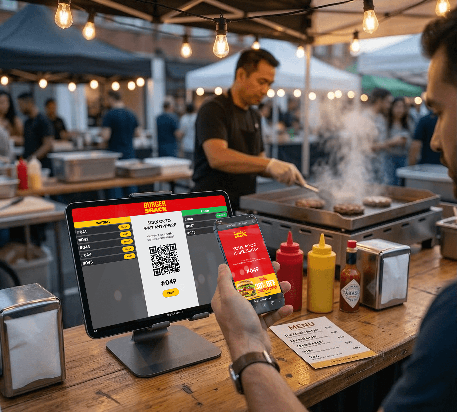 Digital pager in use at a food stall